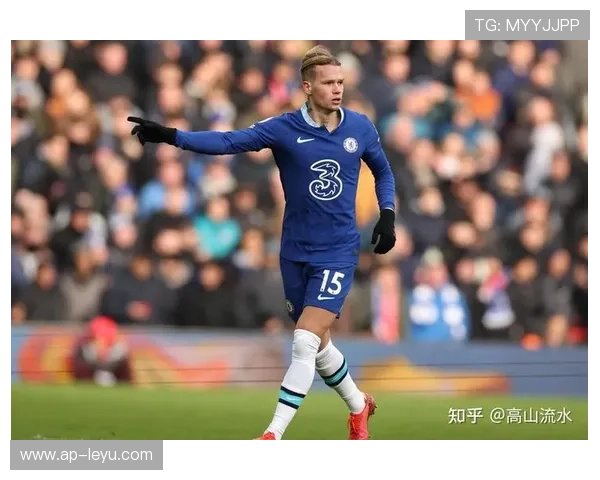 切尔西穆德里克外线横趟闪开空间：速度与战术在蓝军边路的极致演绎